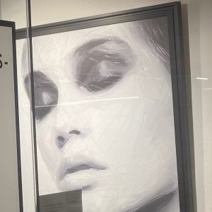 Portrait Close Your Eyes de Nicolas Nostra